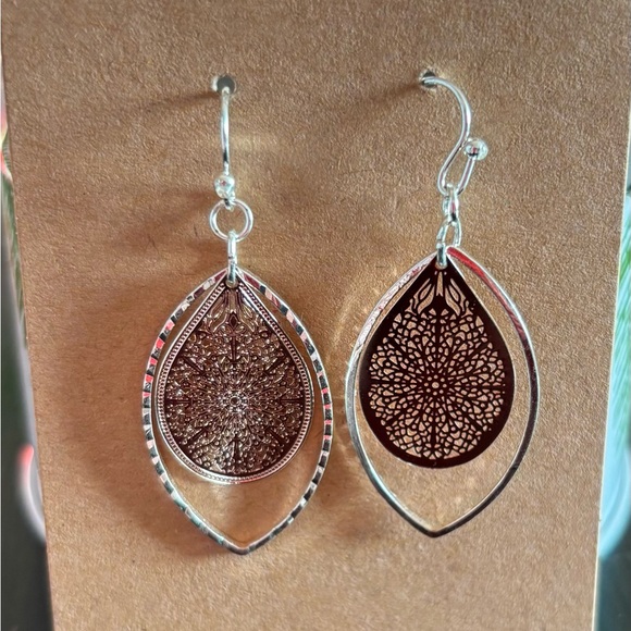 Elegant Silver and Rose Gold Teardrop Earrings - Picture 1 of 2
